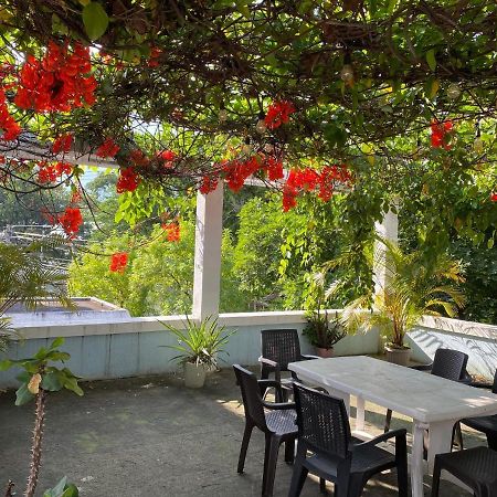 Hostal Cumbres Del Volcan Flor Blanca Сан Салвадор Екстериор снимка